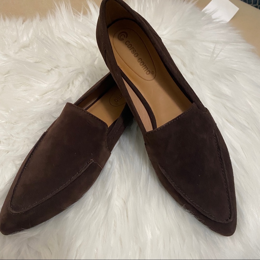 Corso Como Size 7.5 brown suede loafers